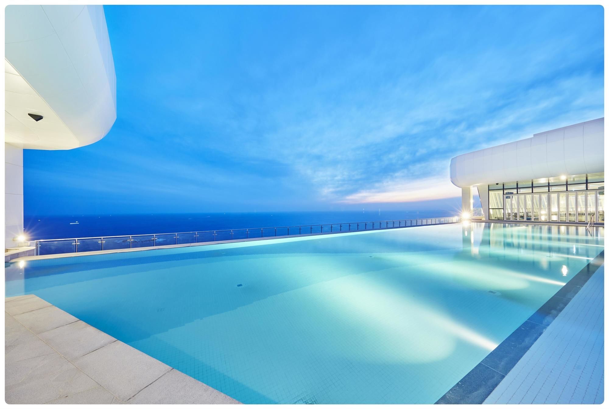 Skybay Gyeongpo Hotel 5*