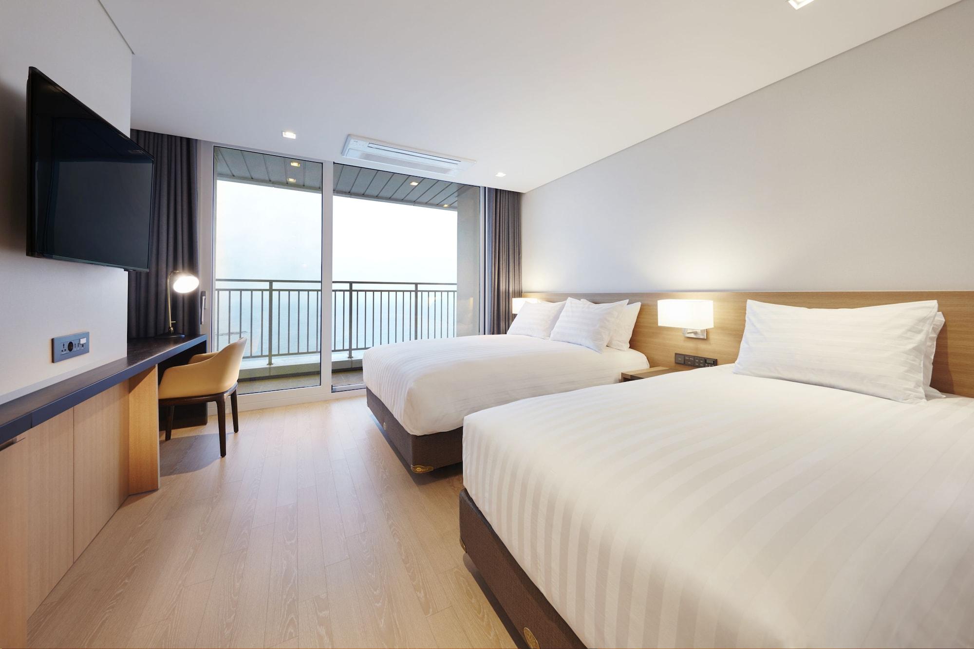 Hotel Skybay Gyeongpo 5*